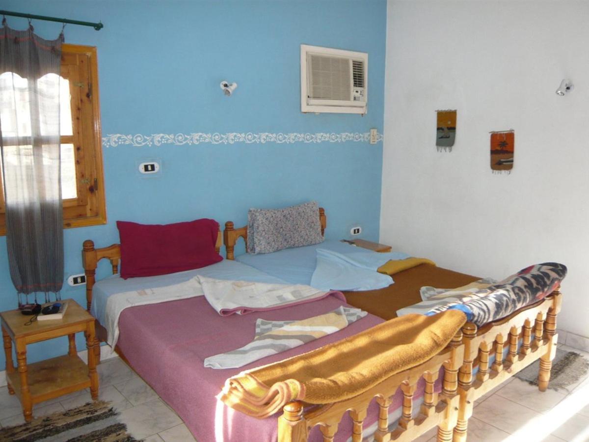 El Fayrouz Hotel Luxor Bagian luar foto