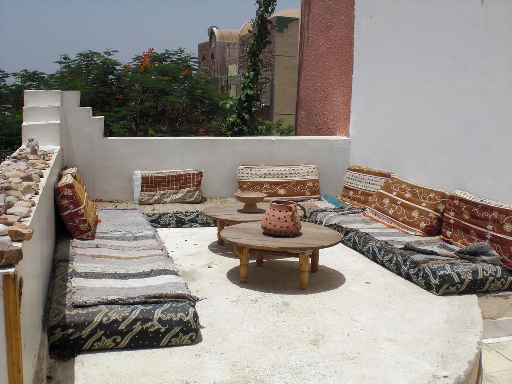 El Fayrouz Hotel Luxor Bagian luar foto
