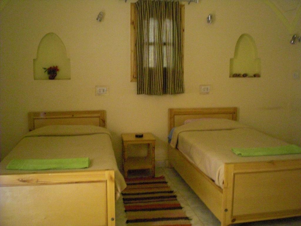El Fayrouz Hotel Luxor Ruang foto