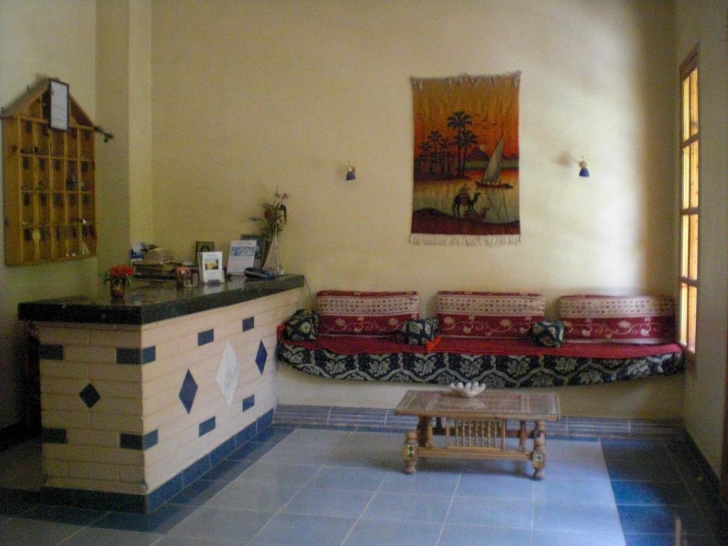 El Fayrouz Hotel Luxor Bagian luar foto